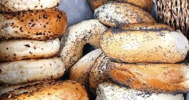 Bagel Host Too