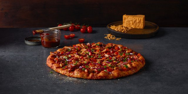 BBQ Chicken Gluten-Free Pizza