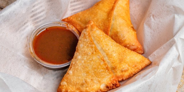 Vegetable Samosa