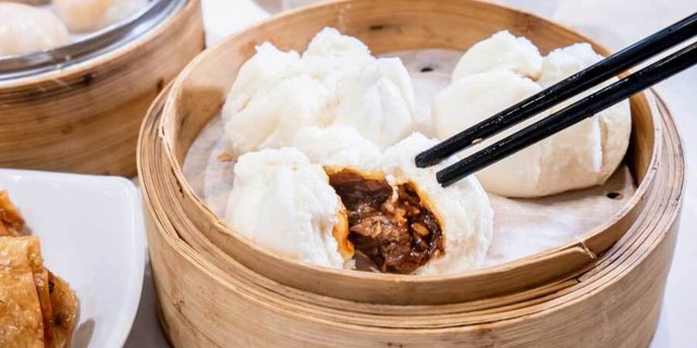J9-05. Chinese BBQ Pork Bao Box