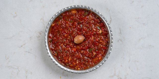 Ezme (Spicy Tomato & Pepper)
