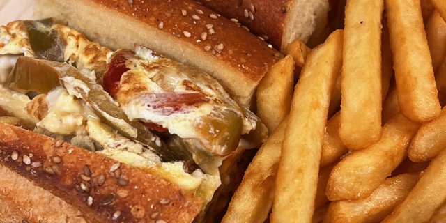 Peppers & Eggs Sub