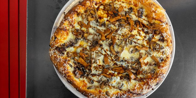 All the Mushrooms Pizza