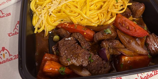 Pasta Huncaina w/ Lomo Saltado