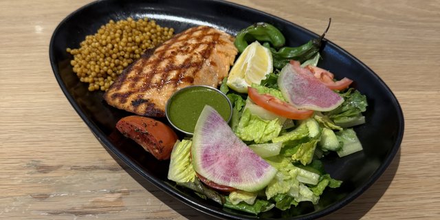 Grilled Salmon Plate