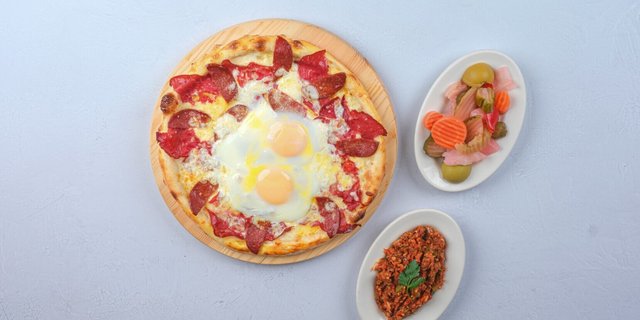 Round Mixed Pide