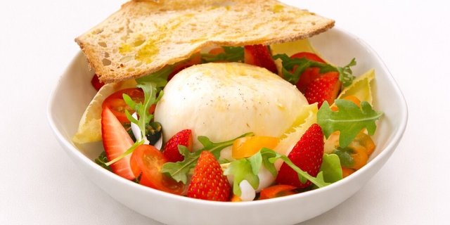 Burrata Salad
