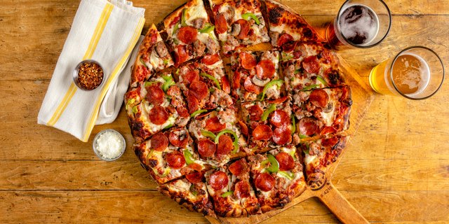 Windy City Works Thin Crust Pizza