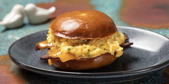 Gluten-Free Breakfast Sandwich