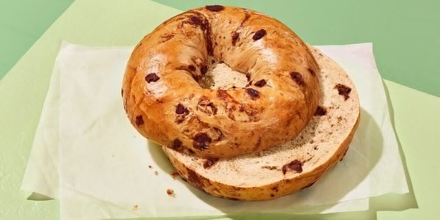 NEW Chocolate Chip Bagel Boxed Breakfast