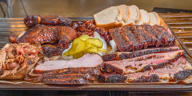 One Meat BBQ Plate