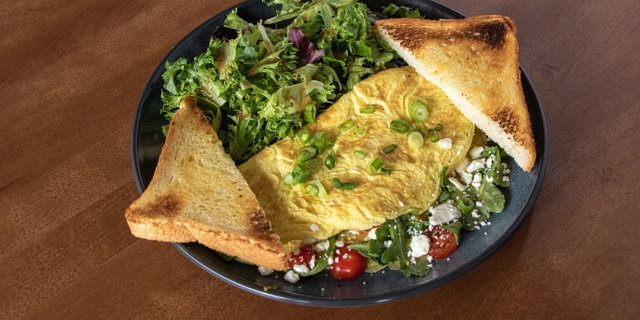 Helios Omelette
