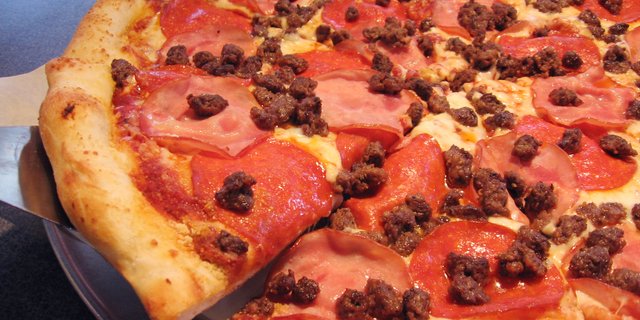 Sch'meat Trio Pizza
