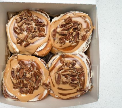 Caramel Pecanbon Tray