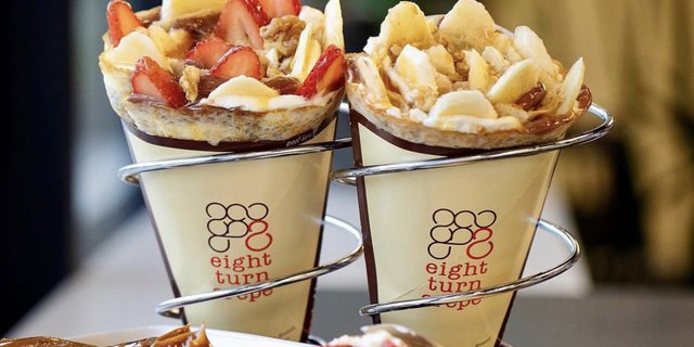 Dulce de Leche Crepe