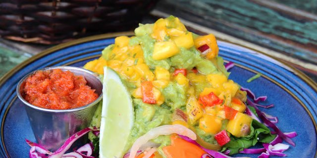 Avocado Mango Dip