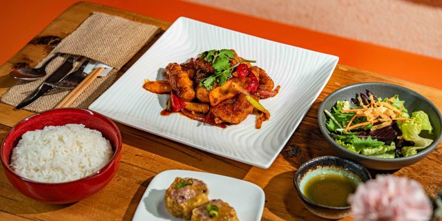 Chili Pepper Chicken Box
