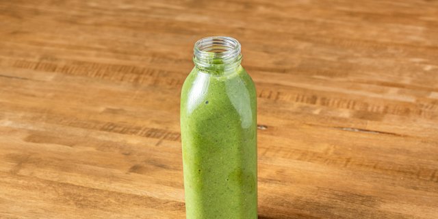 Kale & Strawberries Smoothie