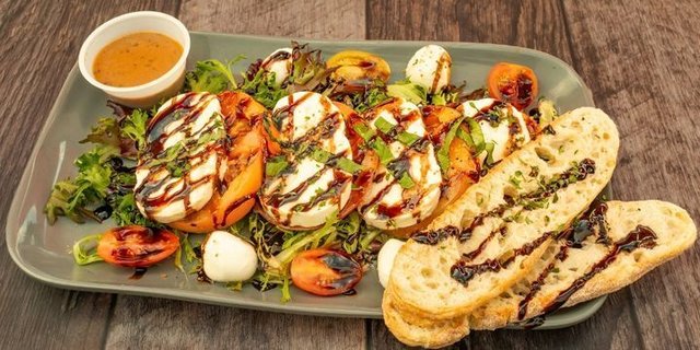 Makin’ Me Caprese