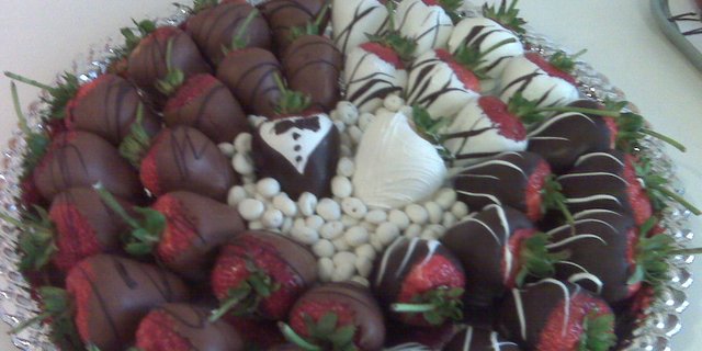 Strawberry Platter 1