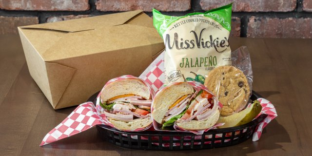 Whole Sandwich Boxed Lunch