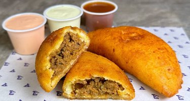 Titi's Empanadas