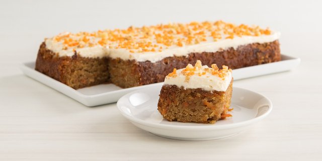 Carrot Cake Tray