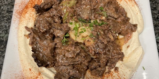 Hummus W/ Meat