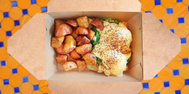 Blue Crab Benedict