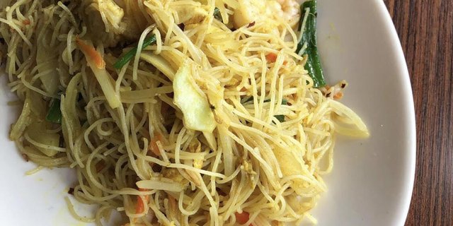 Singapore Noodles Boxed Lunch