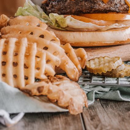 Classic Cheeseburger