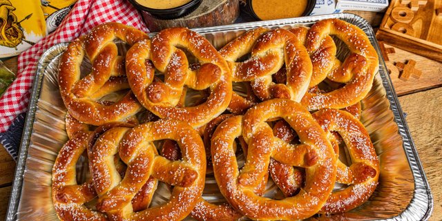 Dozen Jumbo Soft Pretzels
