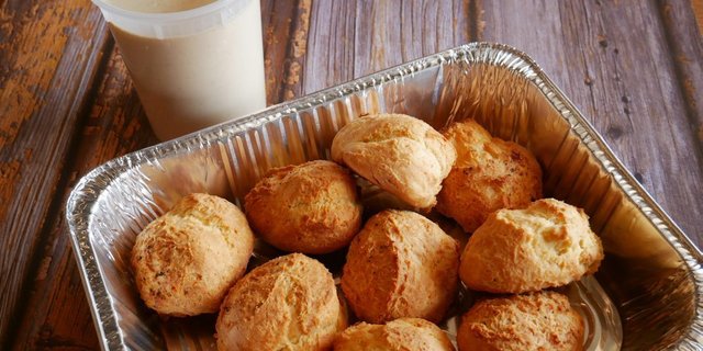 Biscuits & Gravy