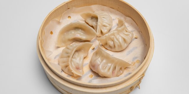 Steamed Vegan Sour Cream & Spring Onion Potato Dumpling