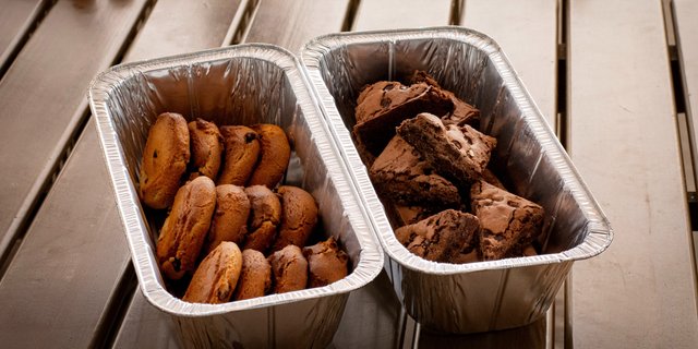 Dozen Brownies & Dozen Chocolate Chip Cookies