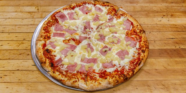 Gluten-Free Hawaiian Famous Pizza