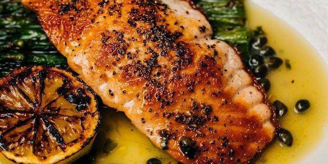 Salmon Piccata