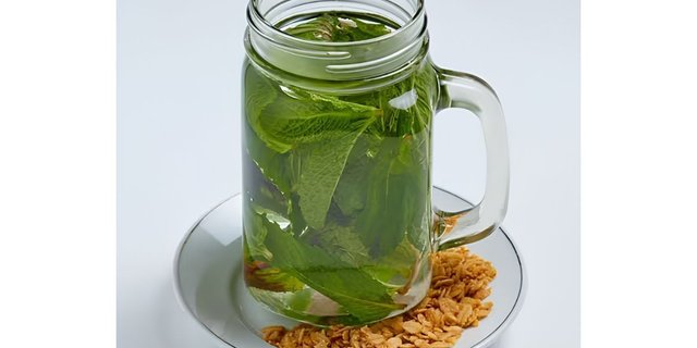 Hot Mint Tea