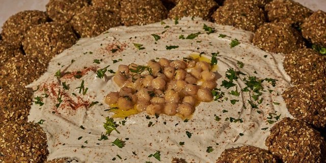 Falafel & Hummus Platter