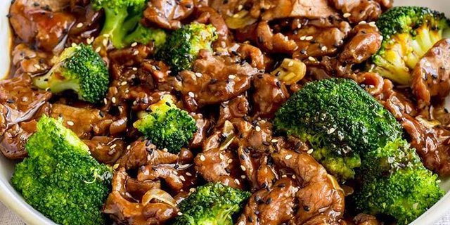 Beef w/ Broccoli
