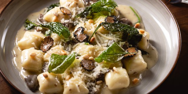 Gnocchi Al Tartufo Tray