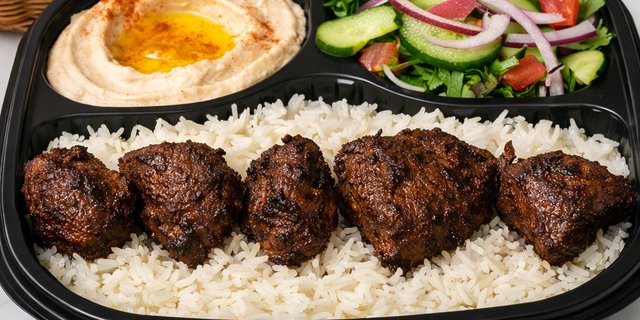 Filet Mignon Kabob Boxed Lunch
