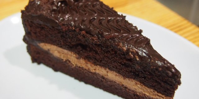 Chocolate Mousse Cake