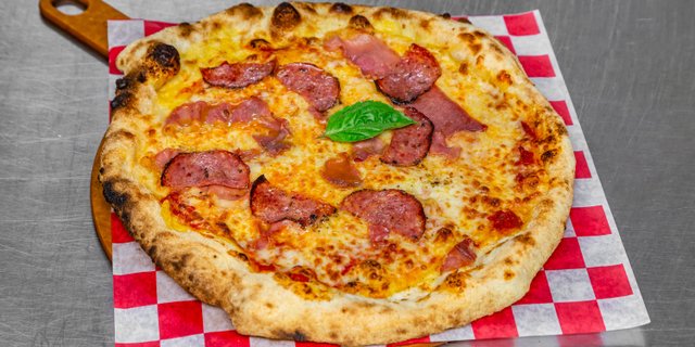 Diavola Pizza