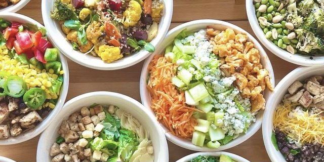 Signature Salads & Bowls