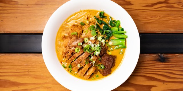 House Curry Noodles