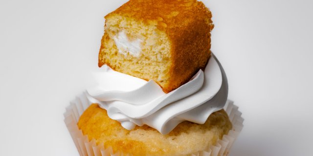 Lil' Twinkie Cupcake