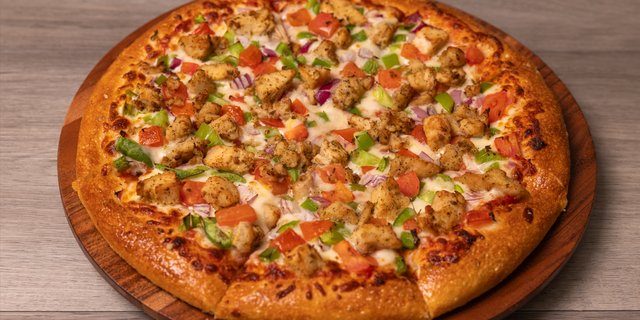 Grilled Chicken Pizza