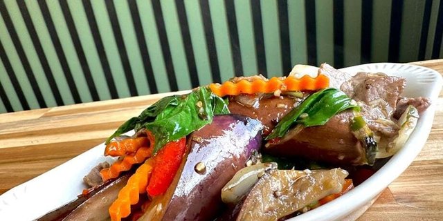 Individual Eggplant Stir-Fry