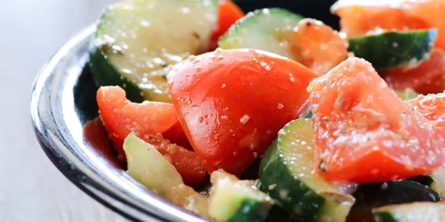 Tomato Cucumber Salad